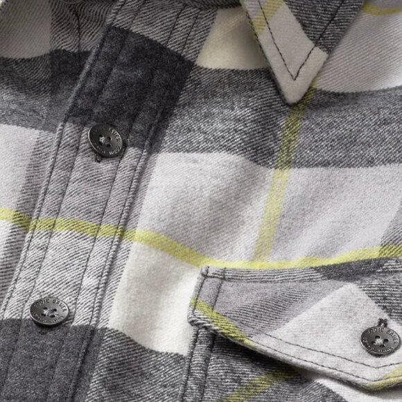 NWT Men’s Eddie Bauer Flannel Shirt – Small - Picture 3 of 4